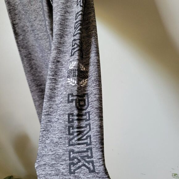 WORN ONCE PINK VICTORIAS SECRET ULTIMATE LEGGINGS SIZE M - Picture 3 of 13